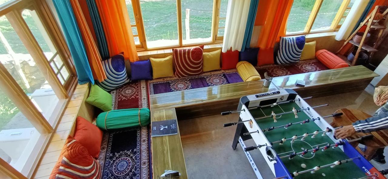 Hotel The Alpinist Cafe And Retreat Kaza Zewnętrze zdjęcie