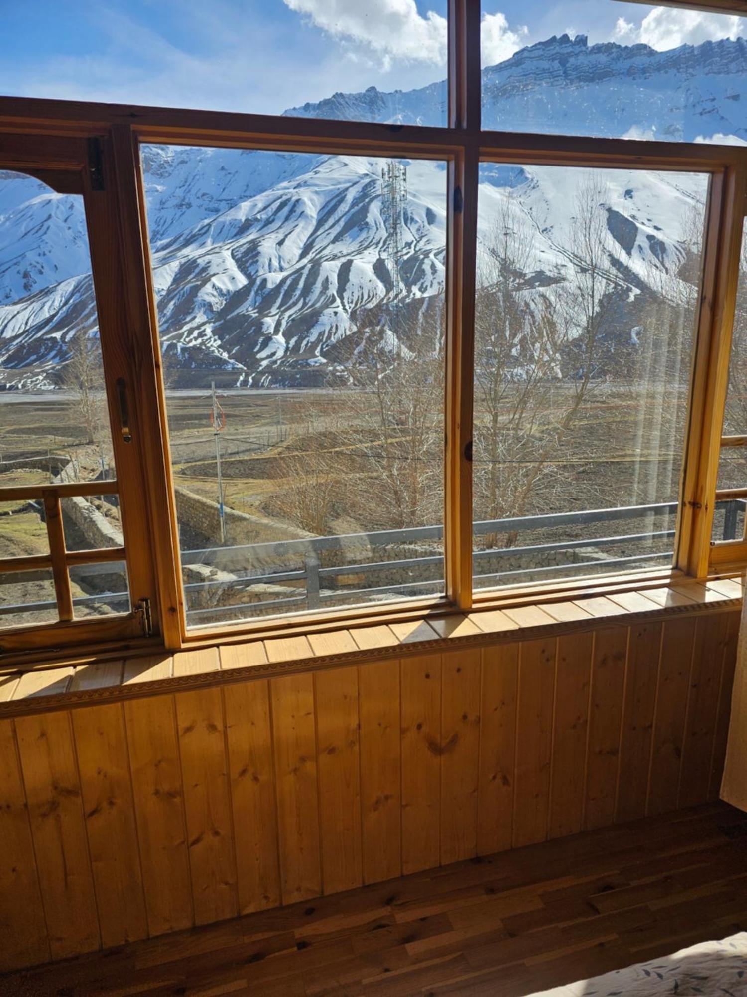 Hotel The Alpinist Cafe And Retreat Kaza Pokój zdjęcie