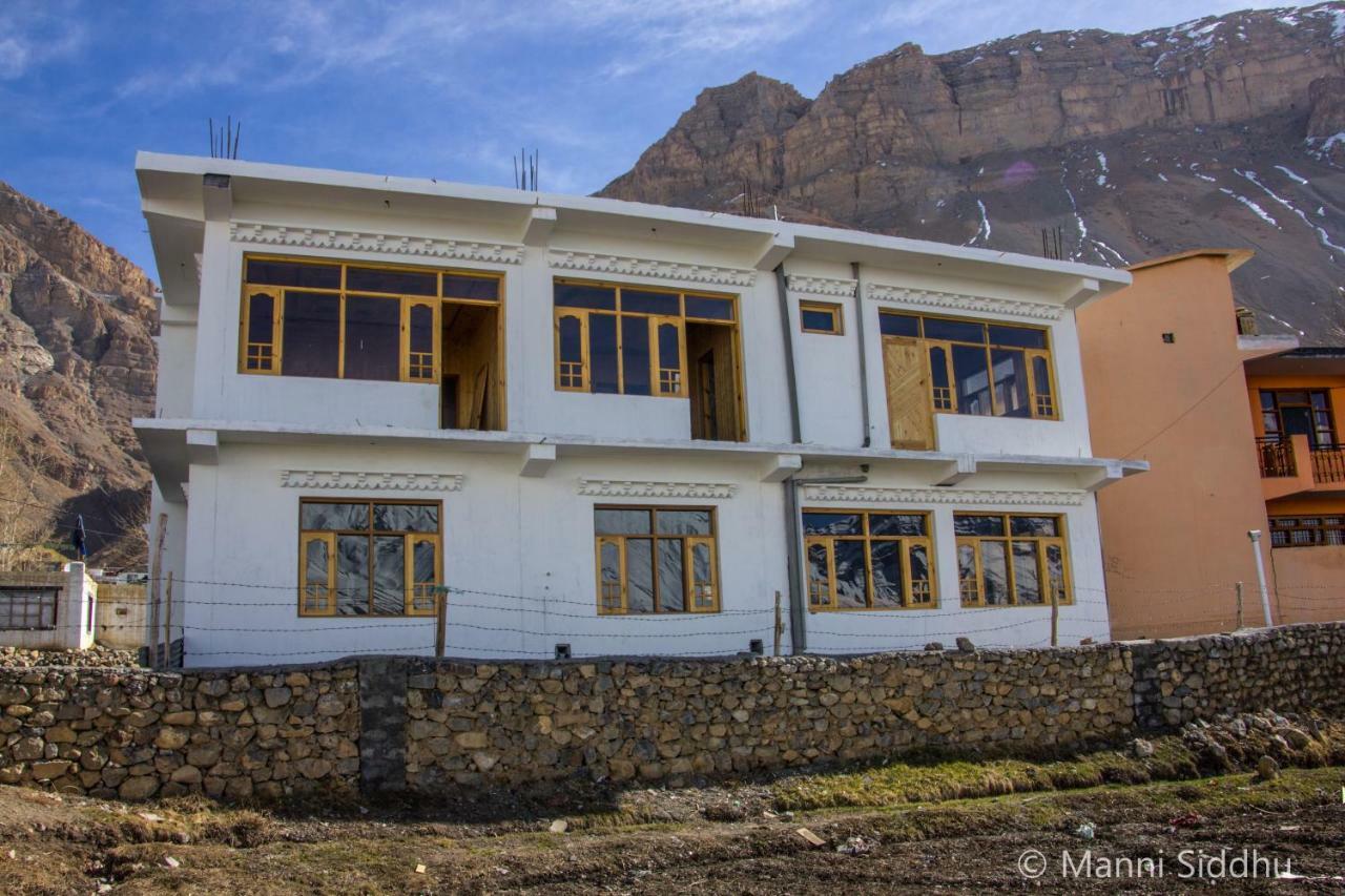 Hotel The Alpinist Cafe And Retreat Kaza Zewnętrze zdjęcie